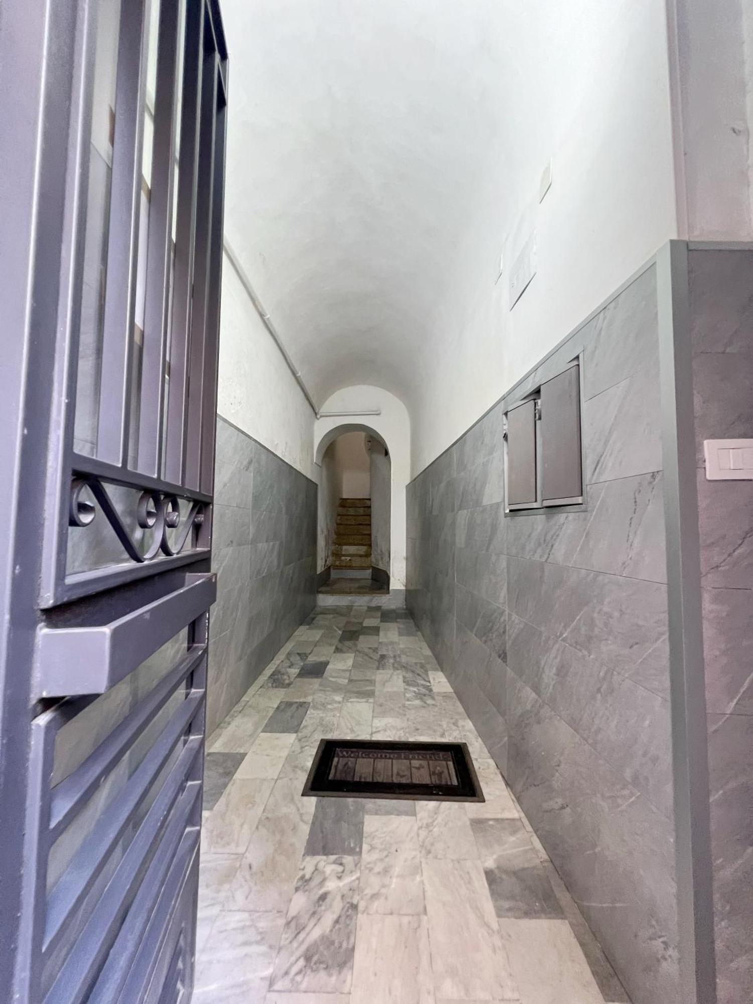 House O' Sole 'e Napule Naples