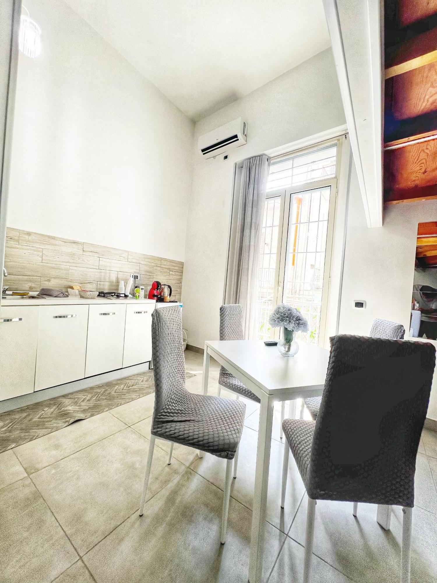 Apartment House O' Sole 'e Napule Naples