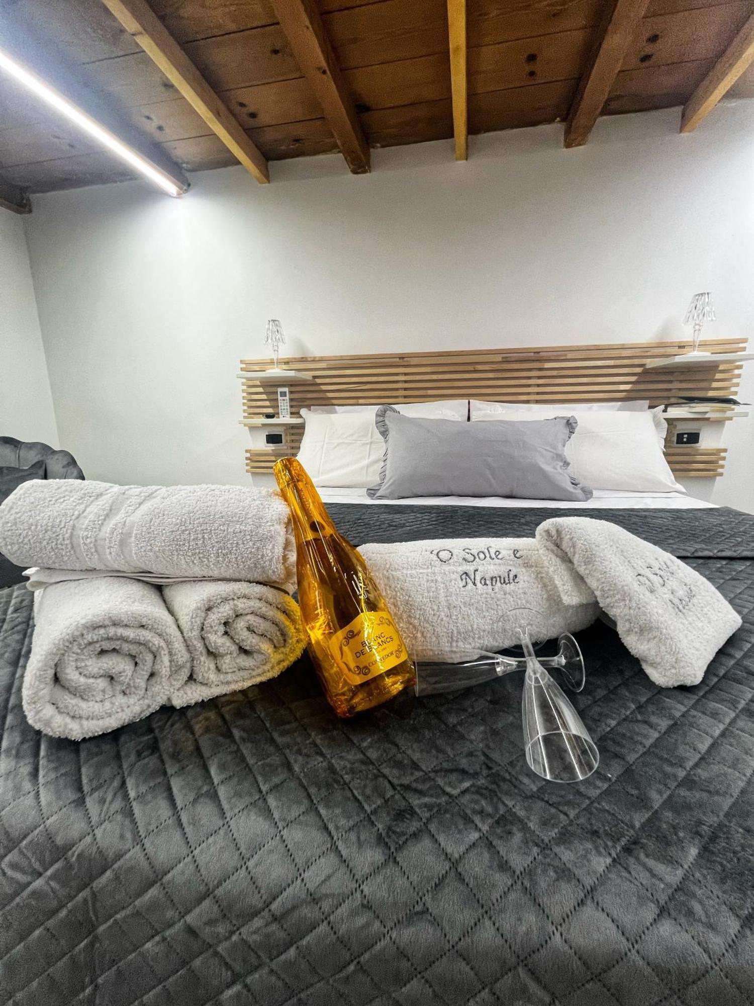 House O' Sole 'e Napule